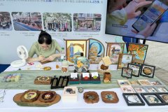 <strong>将照片带话题发布即可领取“最美文明</strong>